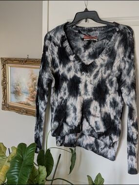 Pilcro Tie-Dye V-Neck Knitted Sweater